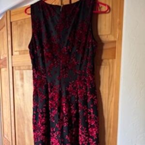 Karl Lagerfeld black/red soft velvety , zip up size 4 dress.